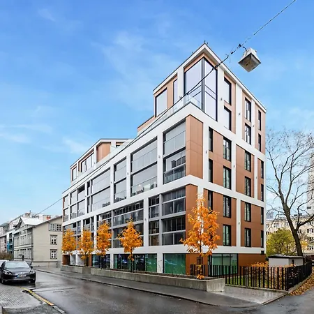 Elegant Premium With Balcony, * Tallin