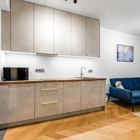 Elegant Premium With Balcony,