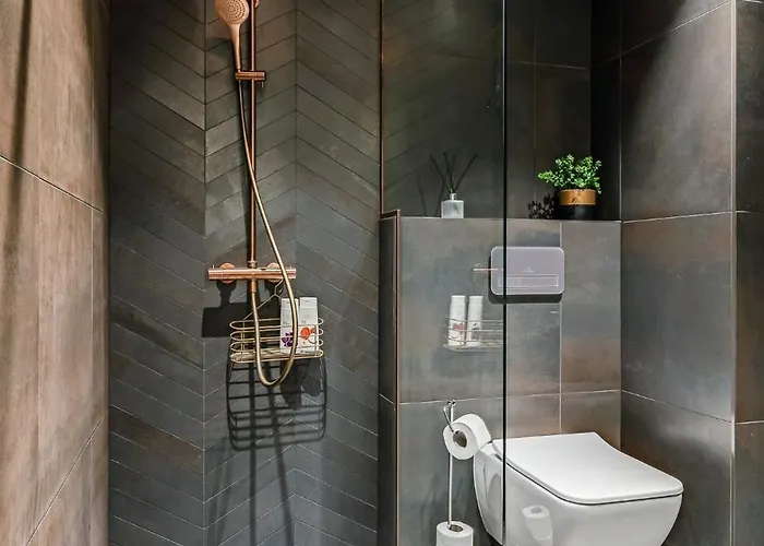 Elegant Premium With Balcony, Apartament Tallin